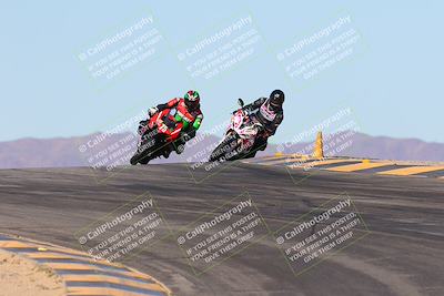 media/Jan-10-2025-CVMA Friday Practice (Fri) [[489e0da257]]/Group 4 and Trackday/Session 3 (Turns 9 and 10)/